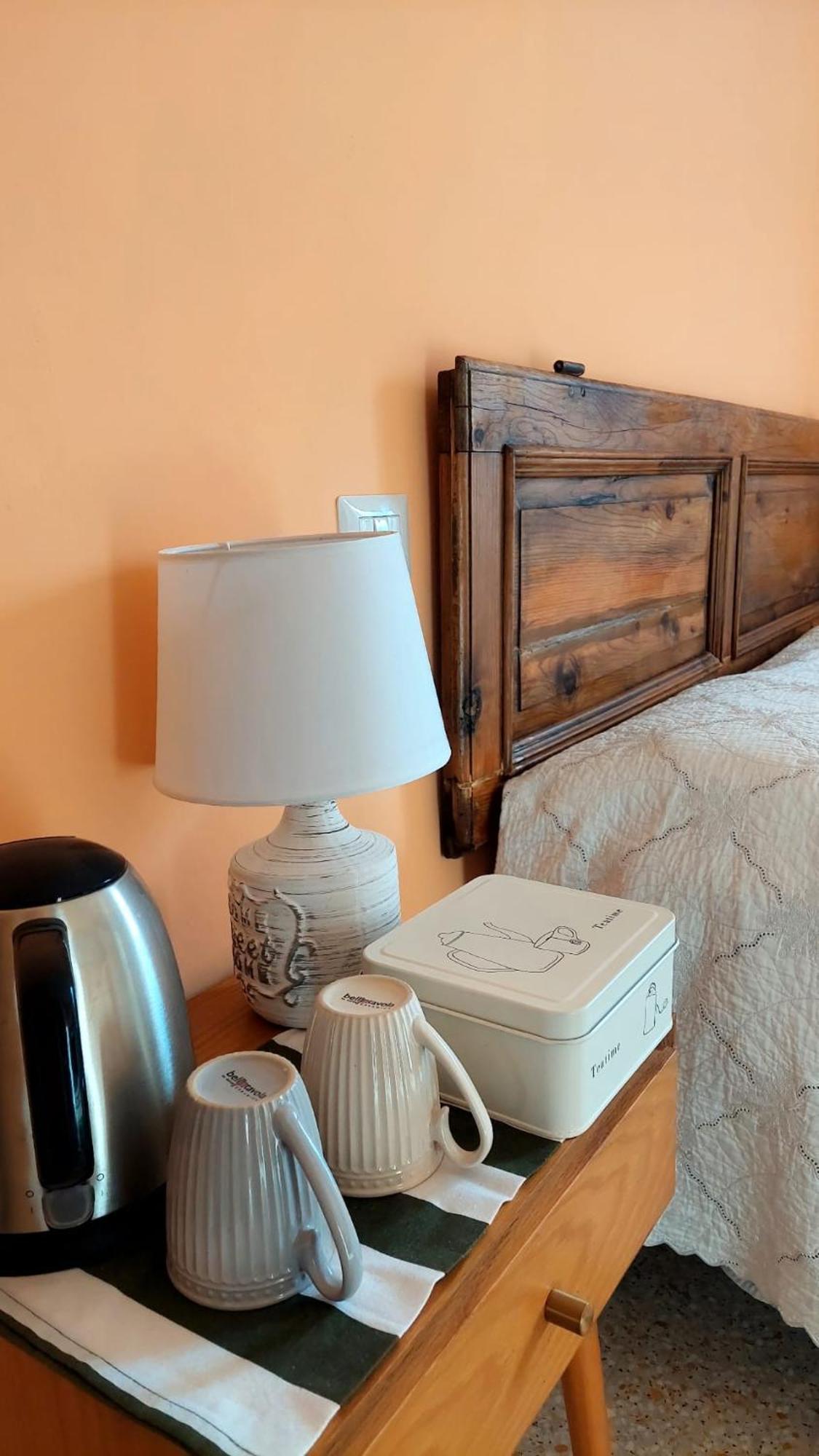 La Casa Del Mago Camere E Appartamenti Pissignano Dış mekan fotoğraf
